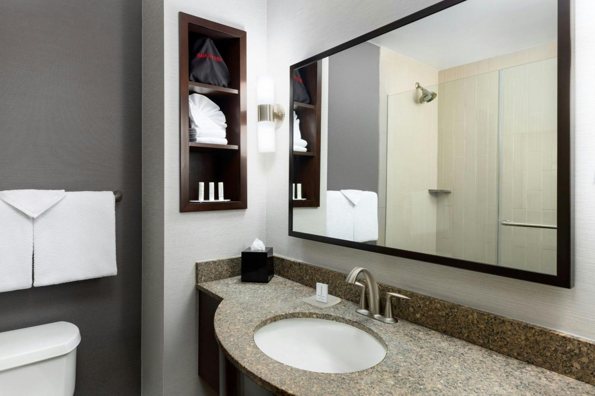 Courtyard By Marriott Los Angeles Woodland Hills Dış mekan fotoğraf